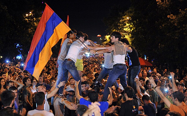 Armenien nach der „Samtenen Revolution“